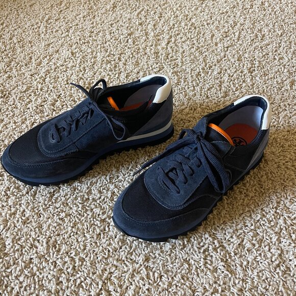 EUC Tory Burch Sawtooth Logo Sneaker Size 7 - Picture 3 of 6